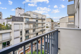 
                                                                                        Vente
                                                                                         GRAND STUDIO PARFAIT ETAT