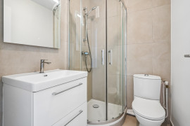 
                                                                                        Vente
                                                                                         GRAND STUDIO PARFAIT ETAT