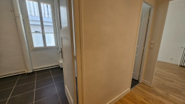 
                                                                                        Vente
                                                                                         Grand studio - Paris 15ème