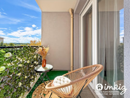 
                                                                                        Vente
                                                                                         Grand studio / T2, balcon et parking privé