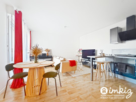 
                                                                                        Vente
                                                                                         Grand studio / T2, balcon et parking privé