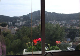 
                                                                                        Location
                                                                                         Grand T1 meublé La Rouviere 13009