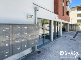 
                                                                                        Vente
                                                                                         Résidence 2020 - Gd T2 - ext/verdure - 2 garages