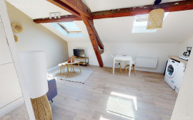 
                                                                                        Location
                                                                                         Grand T2 avec cachet à Grenoble