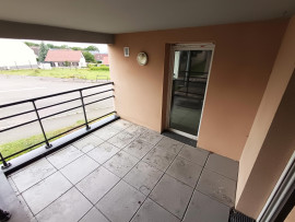 
                                                                                        Location
                                                                                         Grand T2 meublé parking balcon