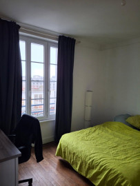 
                                                                                        Location
                                                                                         Grand T2 plein centre-ville