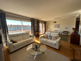 
                                                                                        Location
                                                                                         Grand T3/4 lumineux, calme meublé à louer