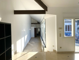 
                                                                                        Location
                                                                                         Grand T4 meublé avec terrasse – Bobigny