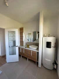 
                                                                                        Colocation
                                                                                         Grande chambre colocation hôpitaux-fac