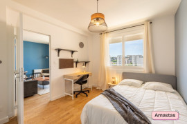 
                                                                                        Colocation
                                                                                         Grande colocation de 5 personnes Lyon 5