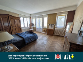 
                                                                                        Vente
                                                                                         Grande maison avec fort potentiel – Idéale commerce, gîte ou grande famille