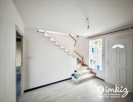 
                                                                                        Vente
                                                                                         Grande maison familiale, entre forêt et ville