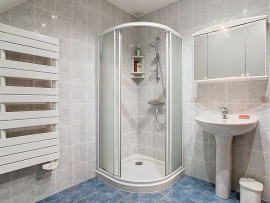 
                                                                                        Vente
                                                                                         GRANDE MAISON FAMILIALE LUMINEUSE 6 CHAMBRES
