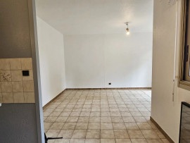 
                                                                                        Vente
                                                                                         Grande terrasse pour ce T1 en Rdc