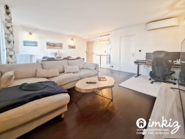 
                                                                                        Vente
                                                                                         Gratte ciel - T3 70 m² avec balcon, DPE C