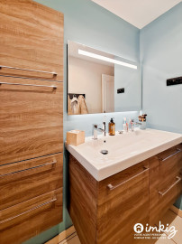 
                                                                                        Vente
                                                                                         Gratte ciel - T3 70 m² avec balcon, DPE C
