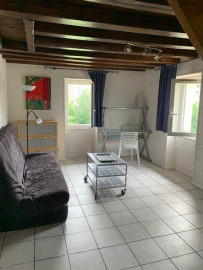
                                                                                        Location
                                                                                         Grenoble F1 meublé 33m²près du centre-ville