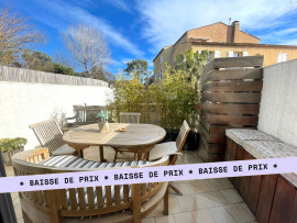 Vente
GRIMAUD - Duplex - 74m2 - 4 terrasses - Piscine - SPA - Garage