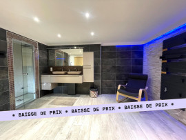 Vente
GRIMAUD - Duplex - 74m2 - 4 terrasses - Piscine - SPA - Garage