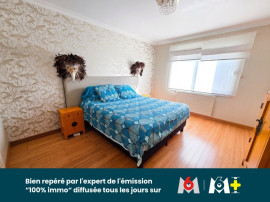 
                                                                                        Vente
                                                                                         Grande et belle Maison 6 chambres - piscine - calme et sans vis à vis - tout à pied