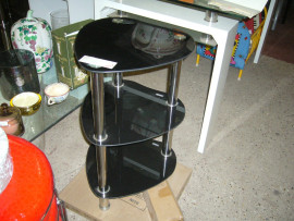 Meuble
Guéridon noir neuf