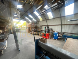 
                                                                                        Location
                                                                                         HANGAR A LOUER IDÉAL ARTISAN/ENTREPRENEUR