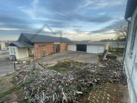 
                                                                                        Location
                                                                                         HANGAR A LOUER IDÉAL ARTISAN/ENTREPRENEUR