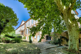 Vente
HAUTE GARONNE CHATEAU A RESTAURER 1800 M² 7 HA
