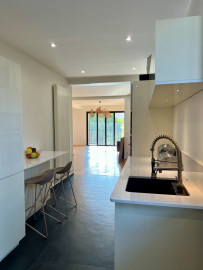 Location
                                                                                HERRIOT