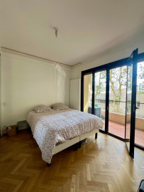 Location
                                                                                HERRIOT