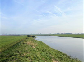 
                                                                                        Vente
                                                                                         HUTTE DE CHASSE DANS LES FLANDRES (DUNKERQUE NORD)