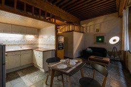 
                                                                                        Vente
                                                                                         Hyper-centre de Lyon 69001- Duplex cosy au Coeur de la Presqu'île / Saint-Nizier.