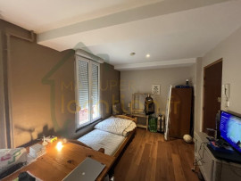 
                                                                                        Location
                                                                                         HYPER CENTRE ST QUENTIN :