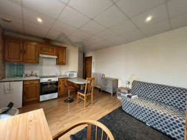 
                                                                                        Location
                                                                                         HYPER CENTRE ST QUENTIN : STUDIO