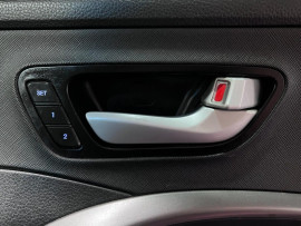 
                                                                                        Voiture
                                                                                         Hyundai Santa Fe 2.2 CRDi Blue Drive Wiggins Edition SUV 5dr Diesel Auto 4WD Euro 6 (s/s) (7 Seat) (200 ps)