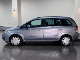 Voiture
Hyundai Zafira 1.9 CDTi Exclusiv MPV 5dr Diesel Auto Euro 4 (120 ps) MPV