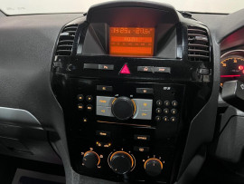 Voiture
Hyundai Zafira 1.9 CDTi Exclusiv MPV 5dr Diesel Auto Euro 4 (120 ps) MPV