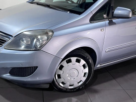 Voiture
Hyundai Zafira 1.9 CDTi Exclusiv MPV 5dr Diesel Auto Euro 4 (120 ps) MPV