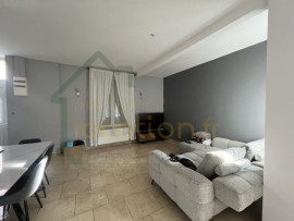 
                                                                                        Location
                                                                                         IDEAL ENTREPRENEUR - Grande maison avec entrepôt de 150m2