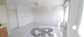 
                                                                                        Location
                                                                                         Idéal étudiant ! proche Hopital Central et facultés