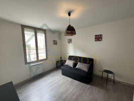 
                                                                                        Location
                                                                                         IDEAL ETUDIANT T2 MEUBLE HYPER CENTRE DIJON