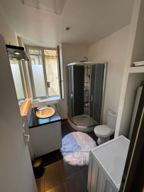 
                                                                                        Vente
                                                                                         Idéal investisseur - centre Loriol Sur Drôme