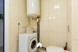 
                                                                                        Location
                                                                                         Idéal Mermoz