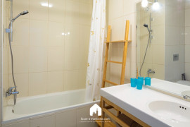 
                                                                                        Location
                                                                                         Idéal Mermoz