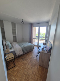 
                                                                                        Location
                                                                                         Ideal Student Appartment