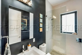 Vente
ILE CAÏMAN - GRAND CAYMAN VILLA PIEDS DANS L'EAU