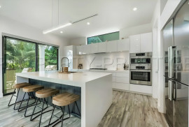 Vente
ILE CAÏMAN - GRAND CAYMAN VILLA PIEDS DANS L'EAU