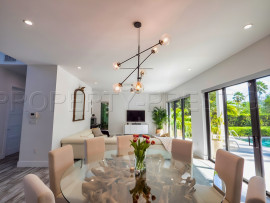Vente
ILE CAÏMAN - GRAND CAYMAN VILLA PIEDS DANS L'EAU