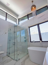 Vente
ILE CAÏMAN - GRAND CAYMAN VILLA PIEDS DANS L'EAU