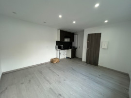 Vente
Immeuble - 5 lots rénovés avec extérieur